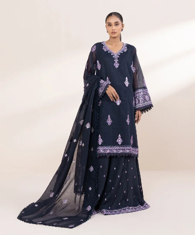 3 Piece - Embroidered Karandi Suit